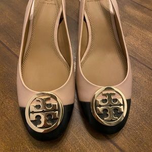 Tory Burch Minnie cap-toe slingback pump